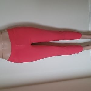 Ankle Pants By 89th & Madison. Stretch. Size Petite Medium.